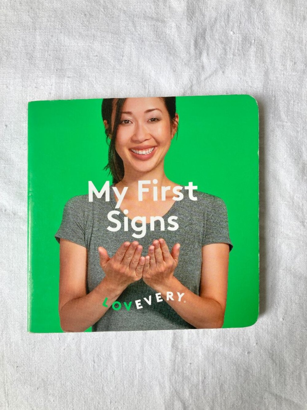 🪴5/$30 Lovevery My First Signs Baby 7-8 Months Sign Language Board Book